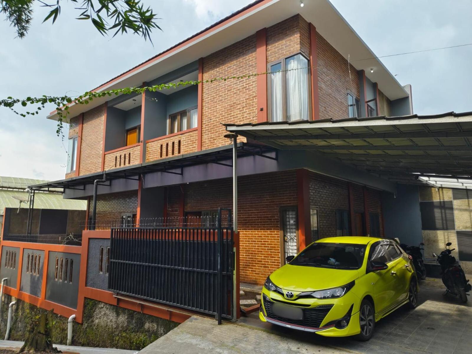 Bajorah Homestay Lembang Buitenkant foto